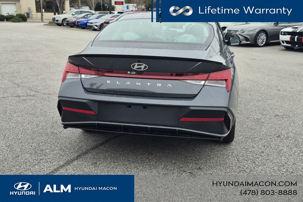 New 2026 Gray Hyundai SEL Sport image 8