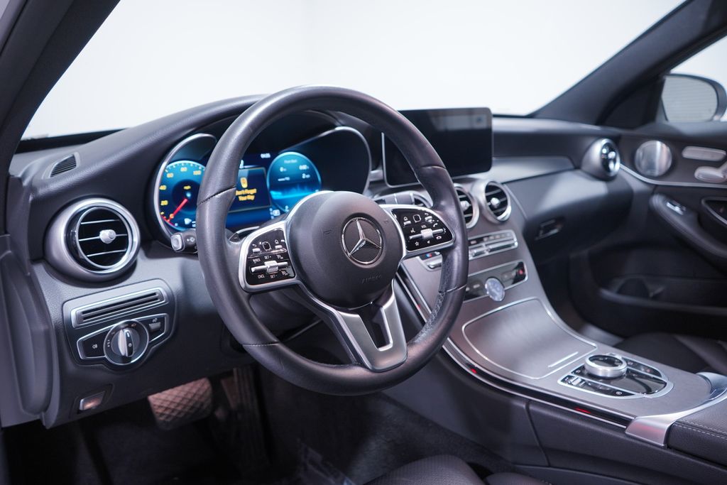 Thumbnail: 2020 Mercedes-Benz C-Class - 6