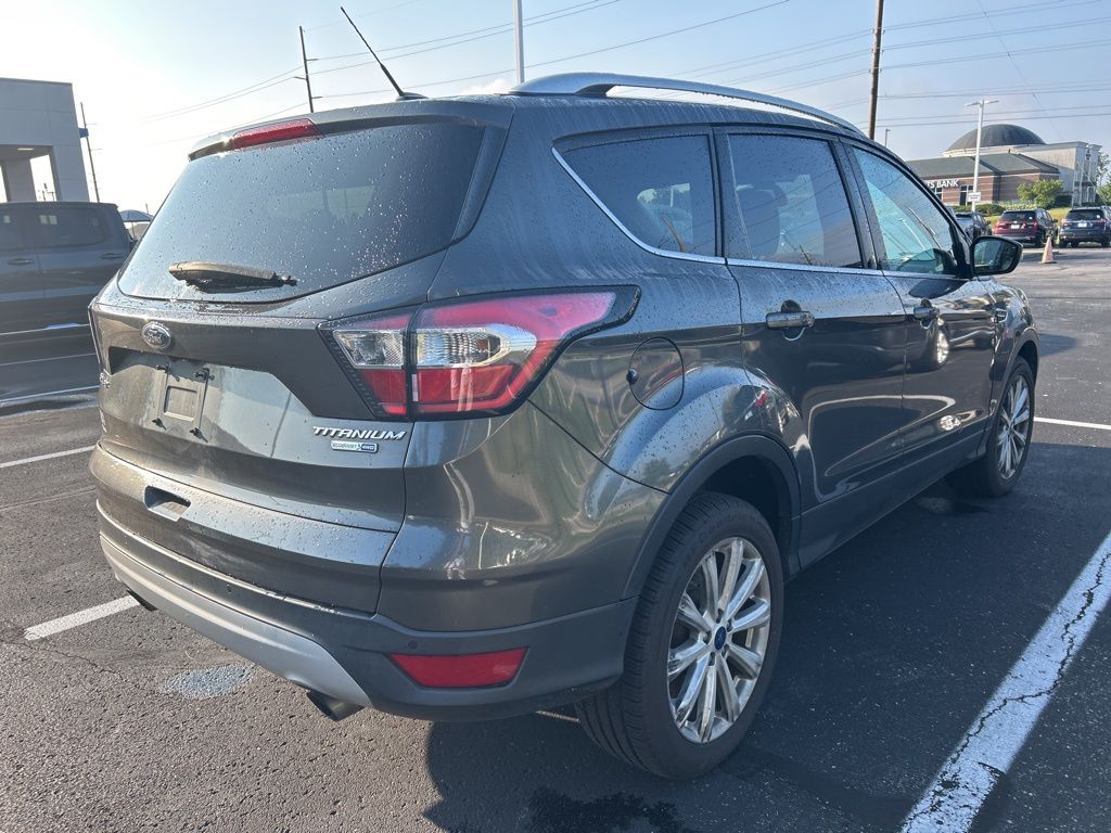Thumbnail: 2017 Ford Escape - 3