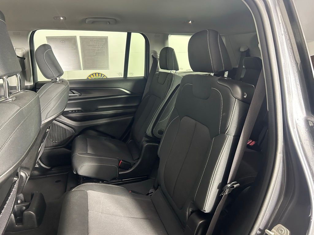 Used 2023 Gray Jeep Laredo image 17