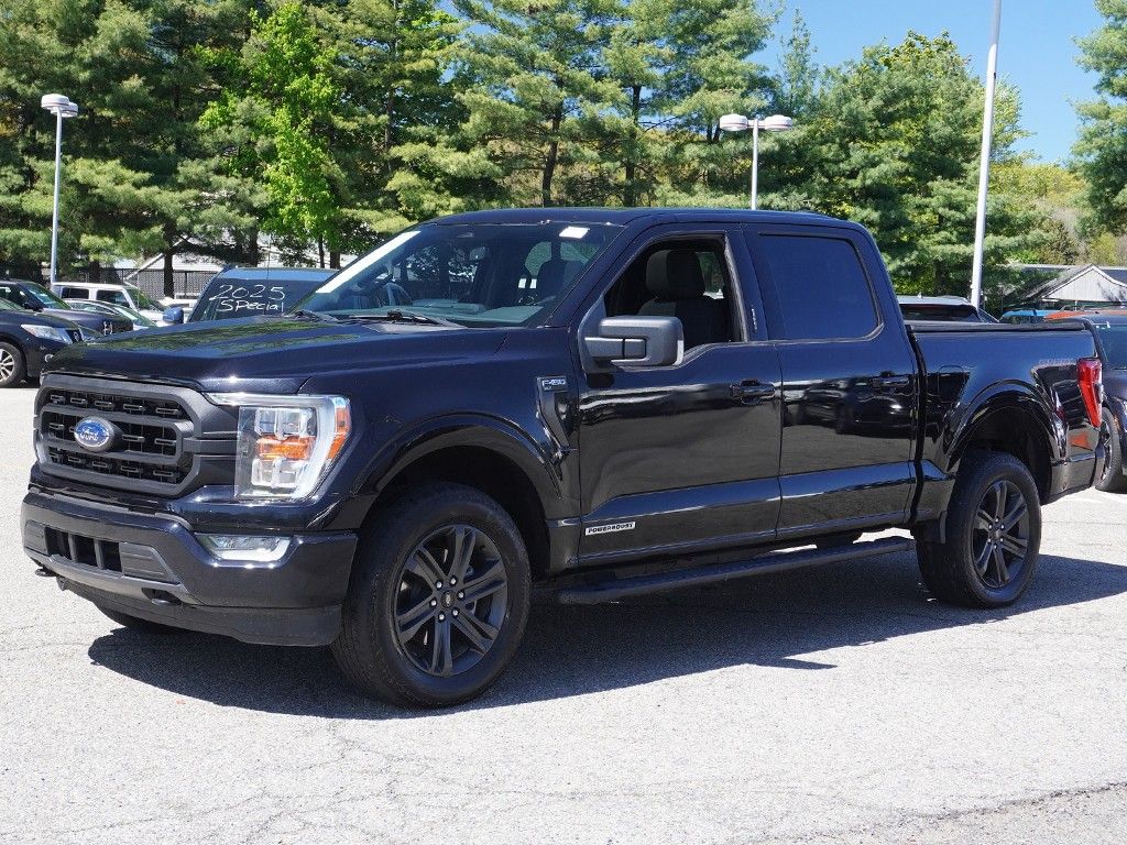 Used 2023 Black Ford XLT image 10