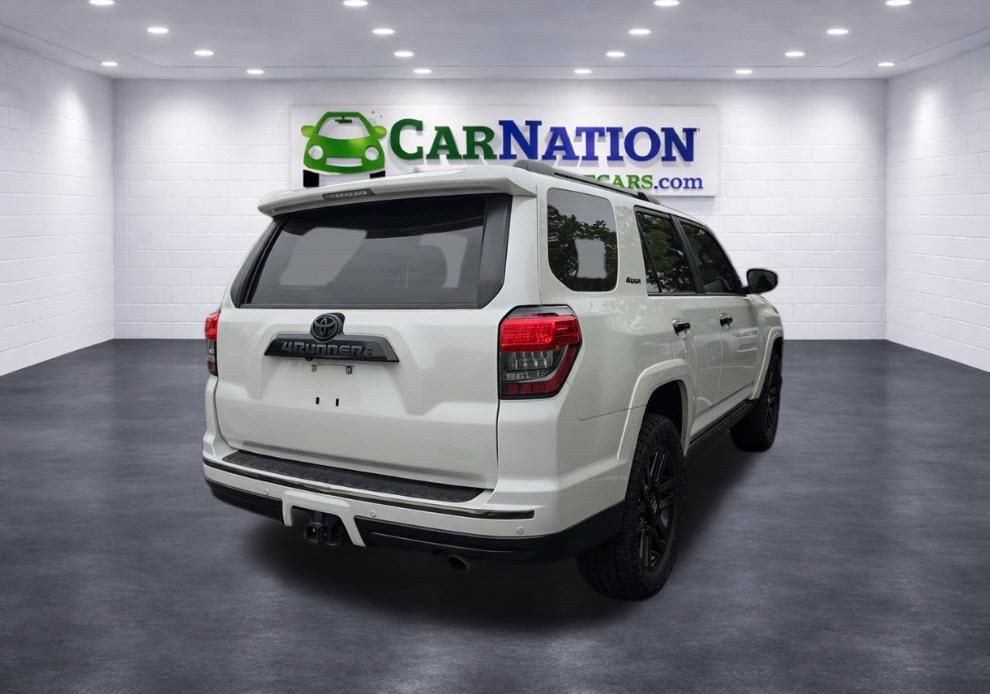 Photo 4 of 2021 Toyota 4Runner Nightshade Edition