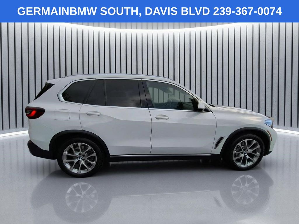 Certified Used 2023 White BMW sDrive40i image 4