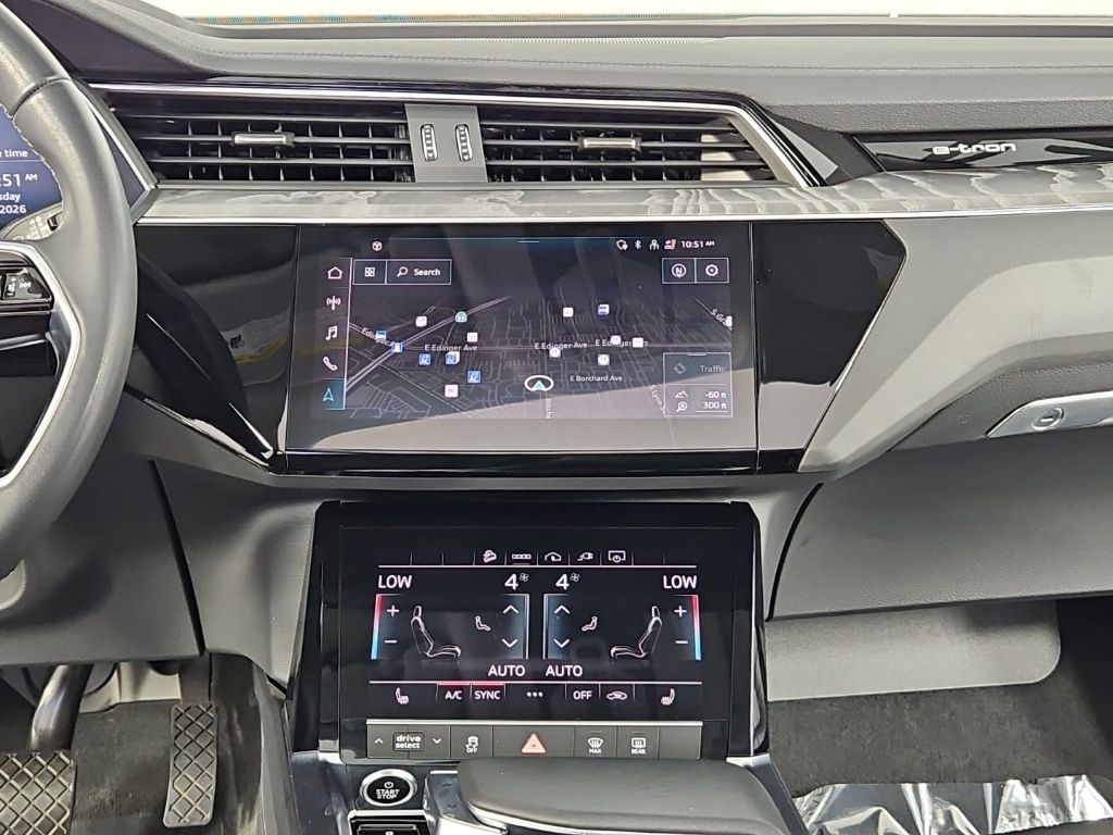 Thumbnail: 2024 Audi Q8 e-tron - 27
