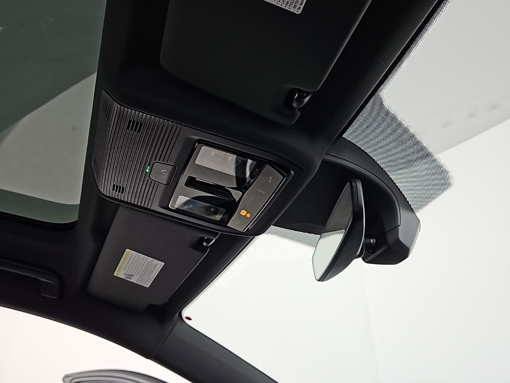 Thumbnail: 2024 Volkswagen ID.4 - 17