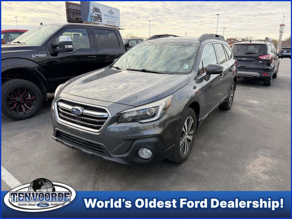 Magnetite Gray Metallic 2018 Subaru Outback 2.5i Limited AWD Wagon All-Wheel Drive Continuously Variable Transmission