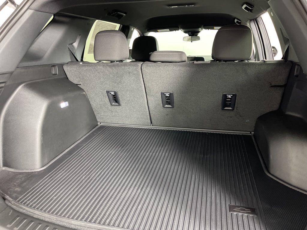 Thumbnail: 2026 Chevrolet Equinox - 19