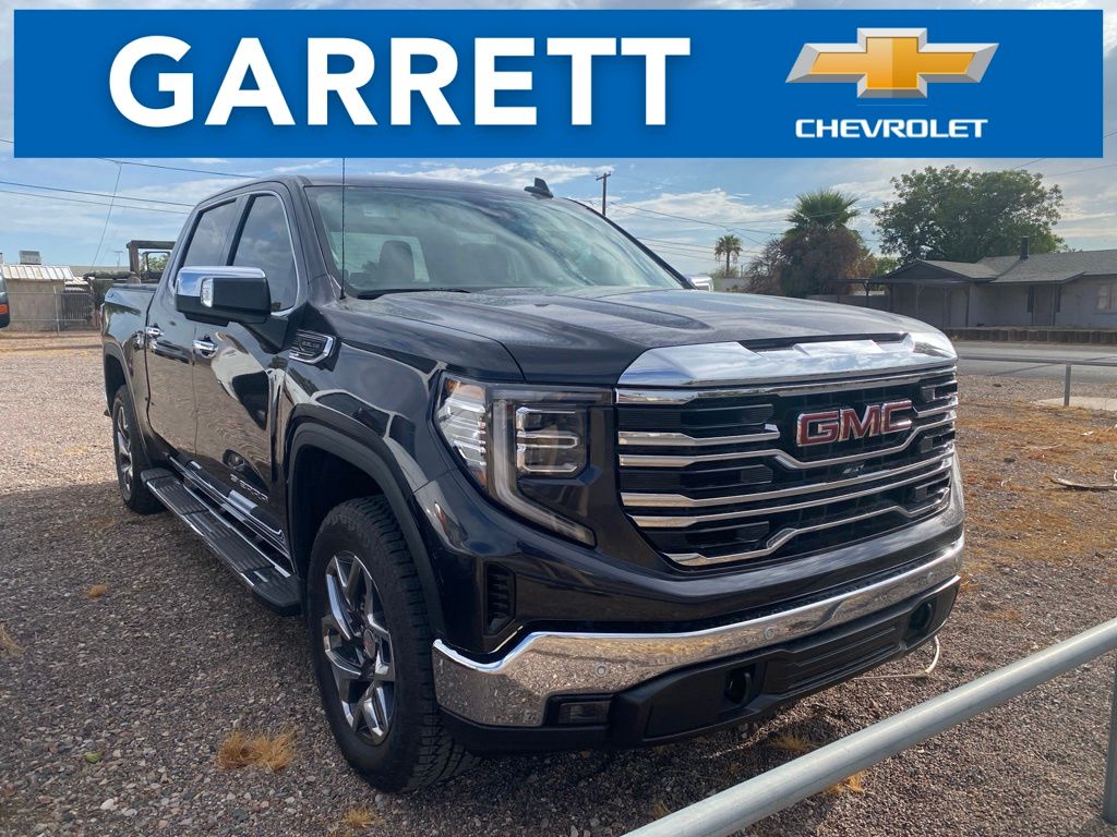 2025 GMC Sierra 1500 SLT Crew Cab 4WD
