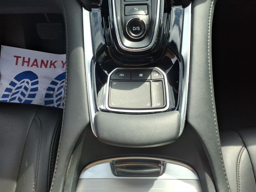 Used 2021 White Acura Base image 26