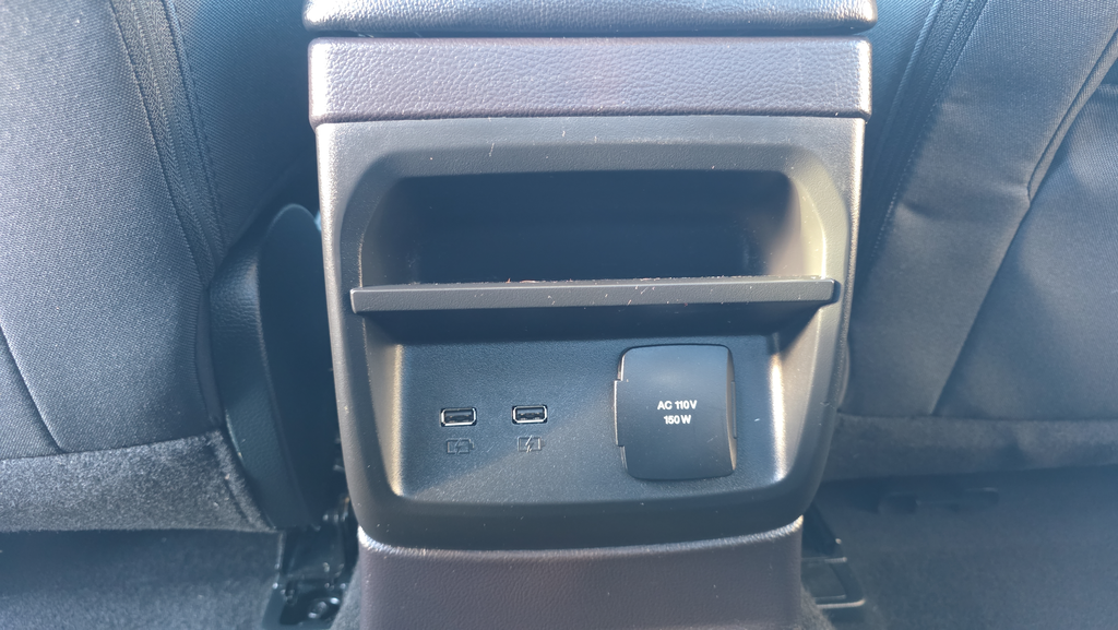 Certified Used 2022 White Ford XLT image 28