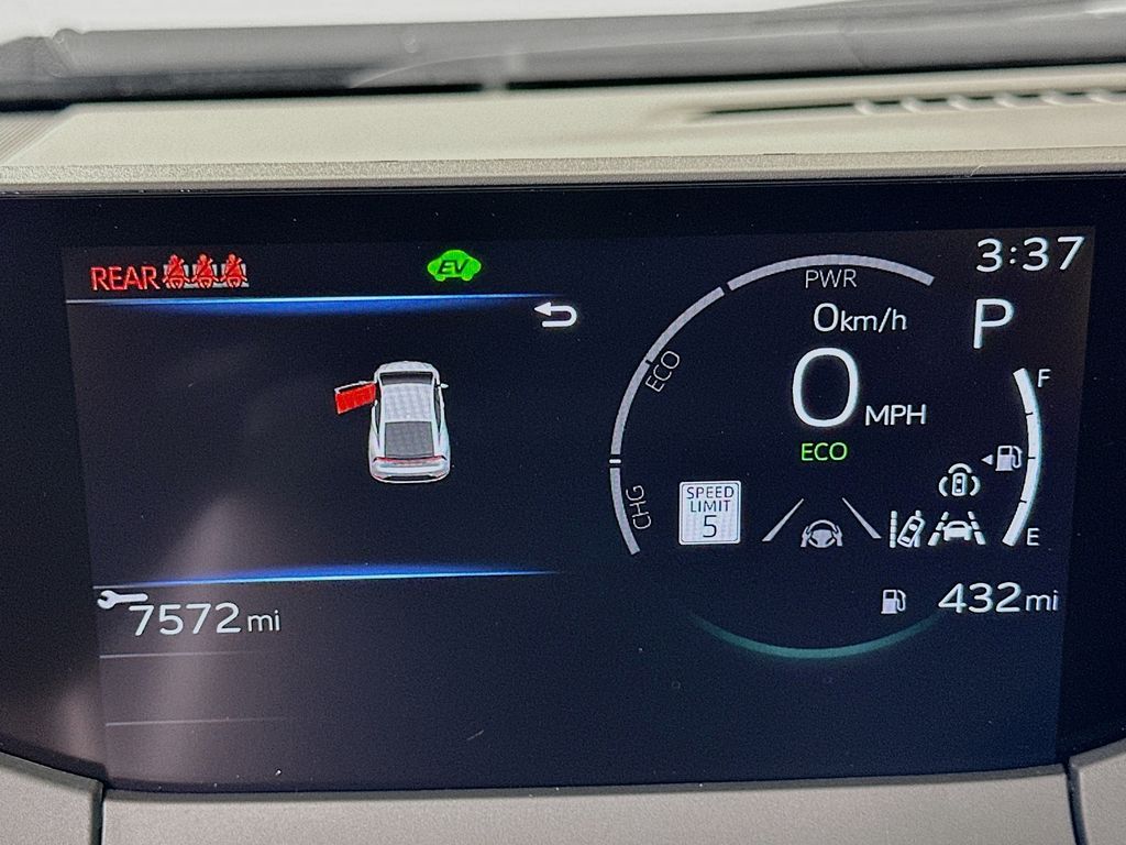 Thumbnail: 2025 Toyota Prius - 12