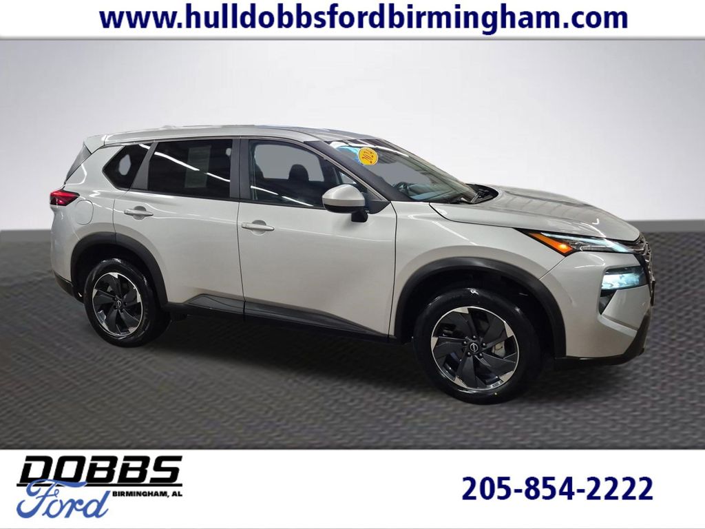 Brilliant Silver Metallic 2024 Nissan Rogue SUV / Crossover All-Wheel Drive Continuously Variable Transmission