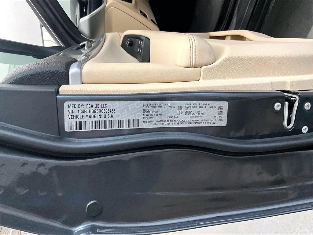 2024 Jeep Grand Cherokee — photo 33