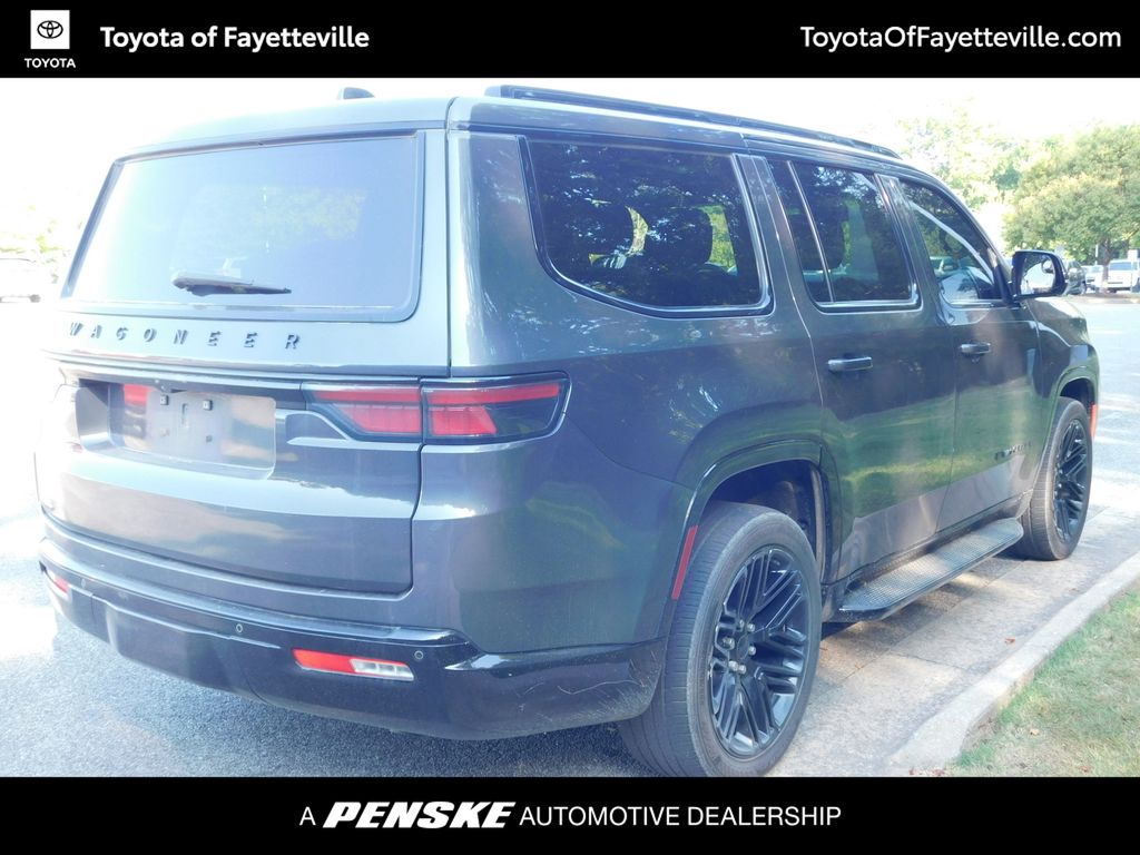 Thumbnail: 2023 Jeep Wagoneer - 4