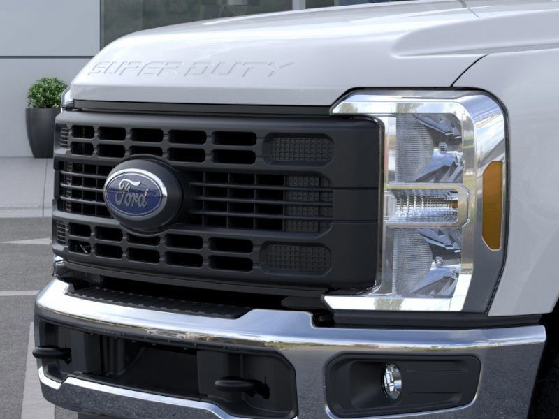 2025 Ford F-350 Super Duty XL