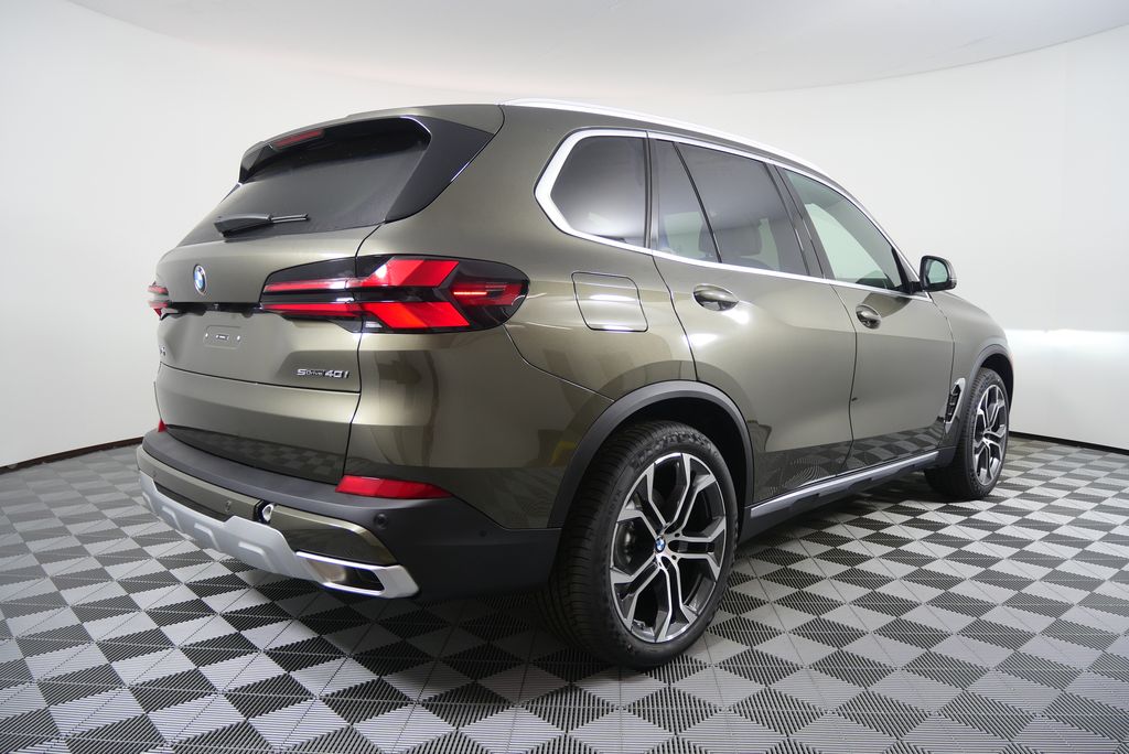 Thumbnail: 2026 BMW X5 - 3