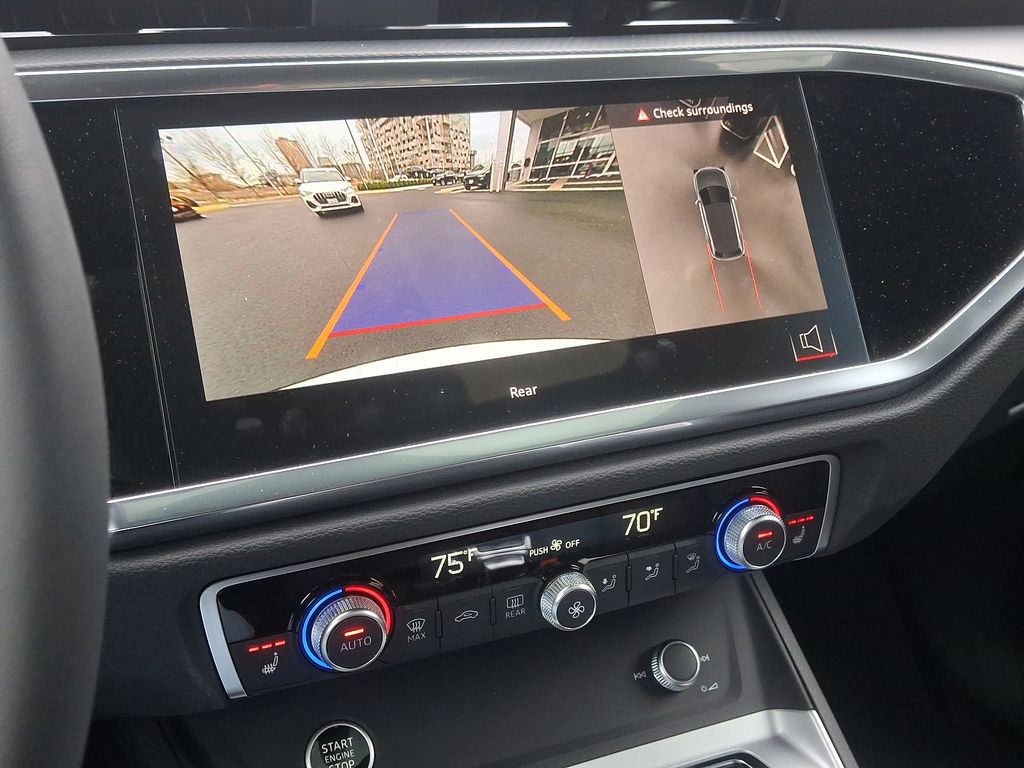 2024 Audi Q3  14
