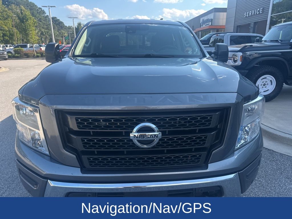 2022 Nissan Titan SV