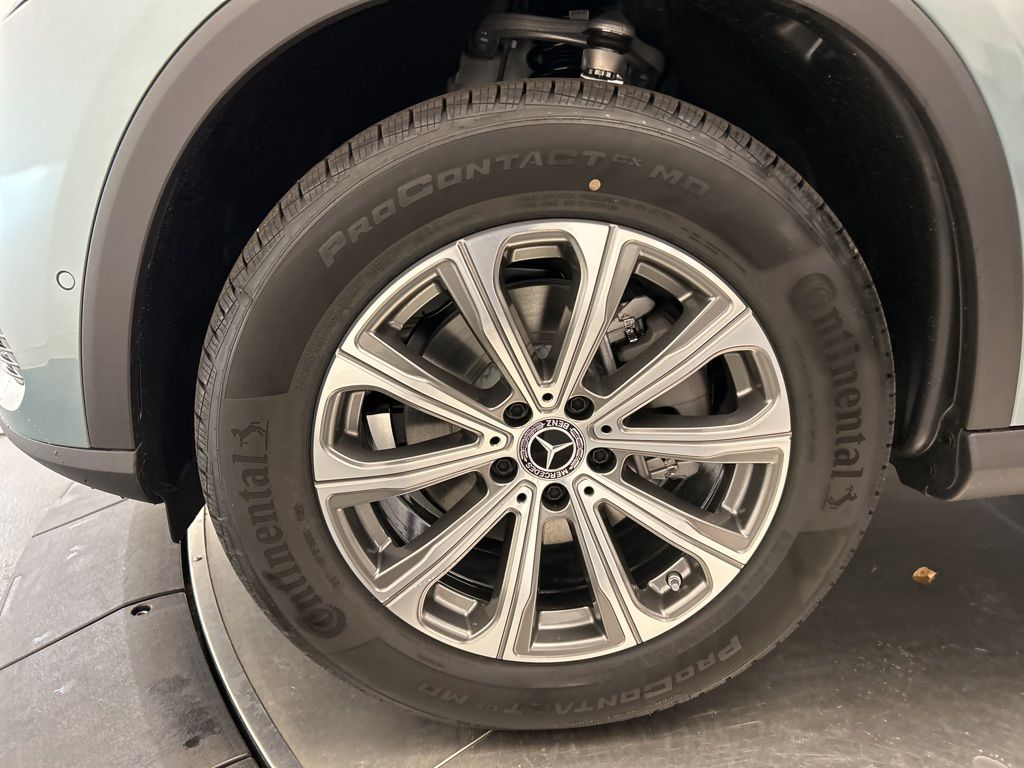 Thumbnail: 2026 Mercedes-Benz GLC - 10