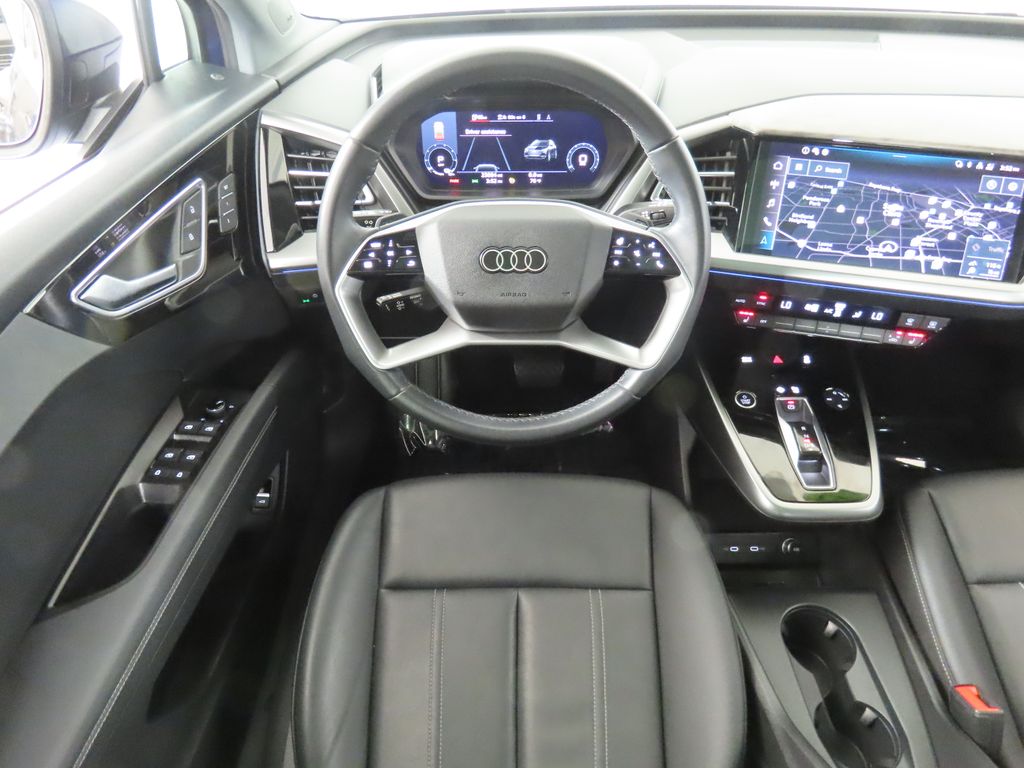 Thumbnail: 2023 Audi Q4 e-tron - 13