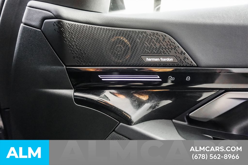 Used 2025 Gray BMW 530i image 42