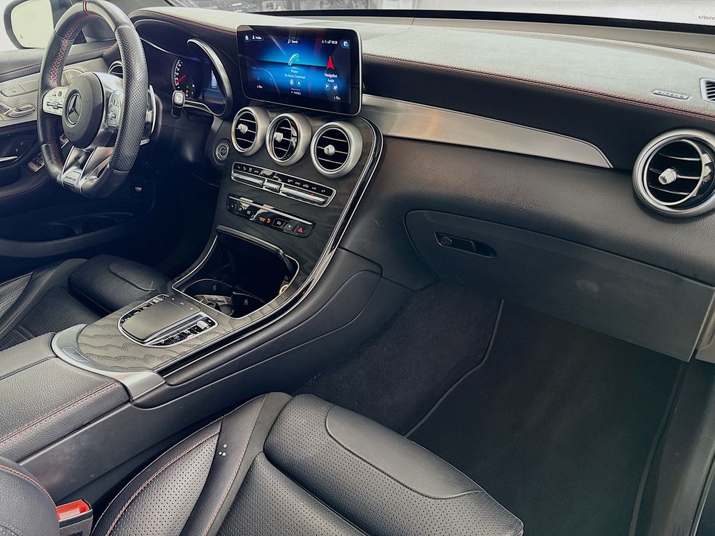 Thumbnail: 2021 Mercedes-Benz GLC - 29
