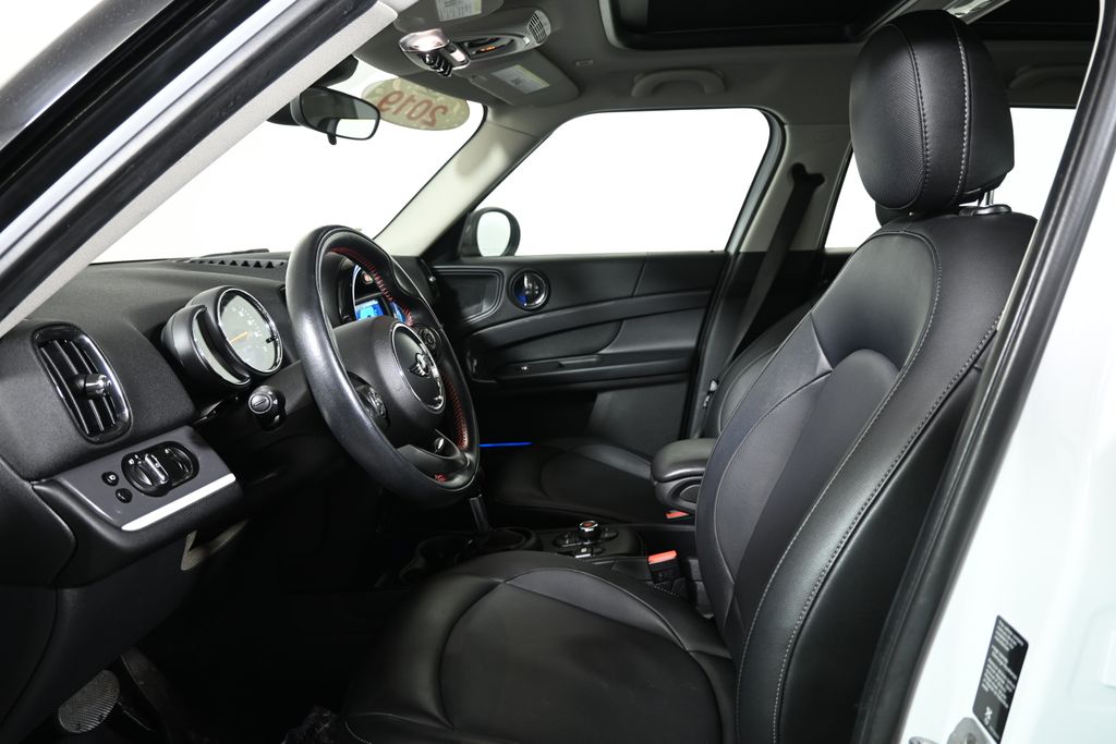 Thumbnail: 2019 MINI Cooper Countryman - 3