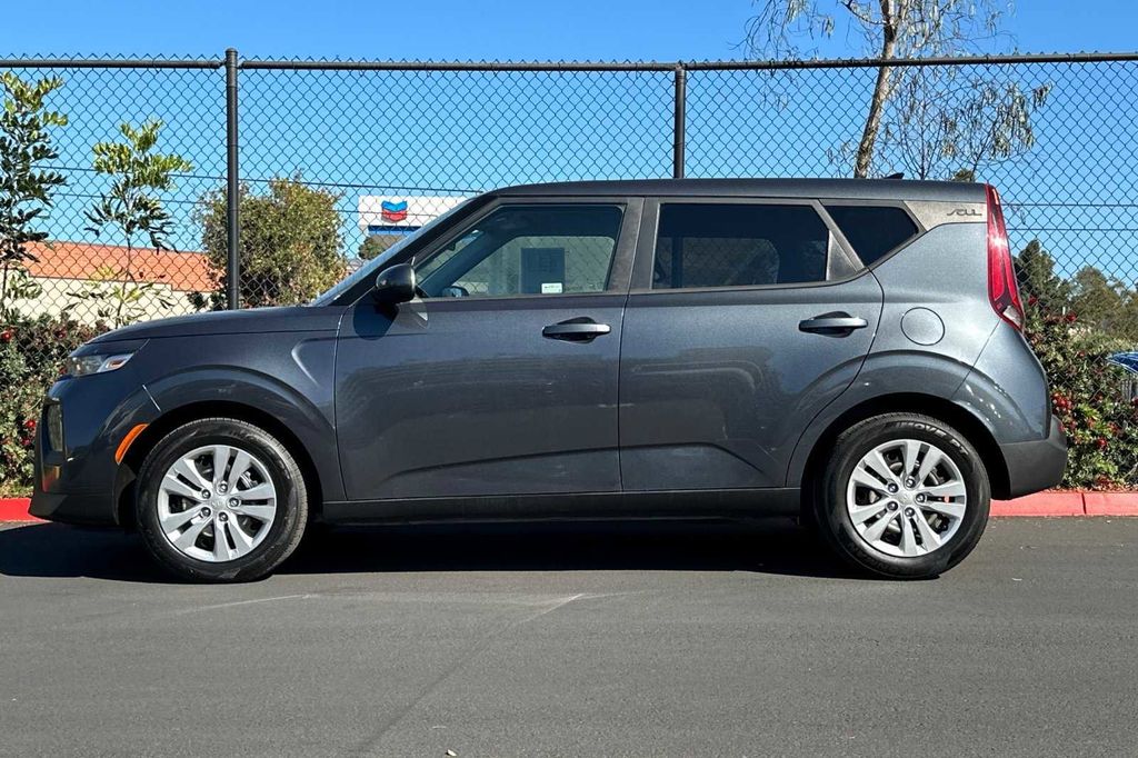 2020 Kia Soul LX 9