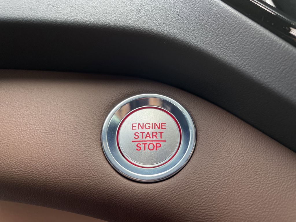 new 2025 Acura RDX car, priced at $46,951