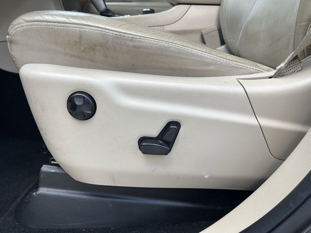 2021 Jeep Grand Cherokee Limited Gray at DeMontrond Auto Country