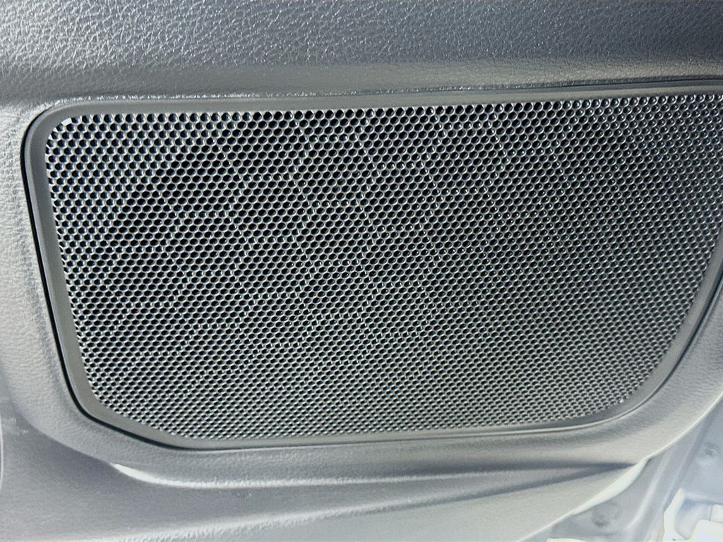 Thumbnail: 2026 Toyota Sienna - 19