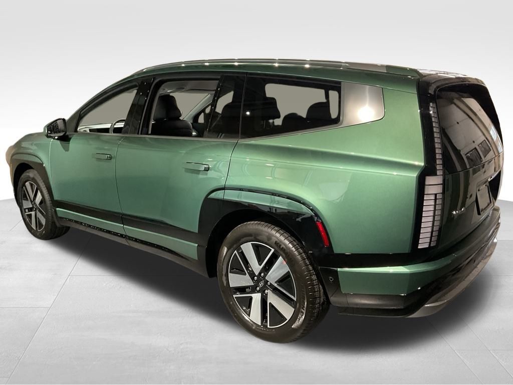 New 2026 Green Hyundai SEL image 5