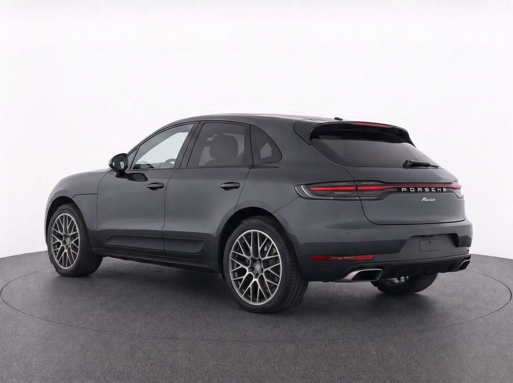 Thumbnail: 2020 Porsche Macan - 31