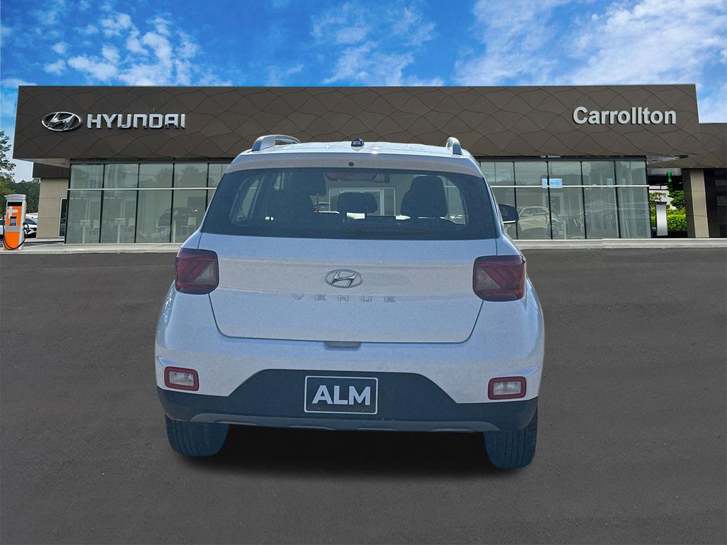 New 2026 White Hyundai SEL image 7
