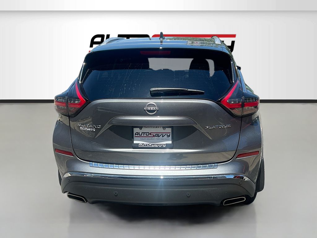 Used 2024 Gray Nissan Platinum image 6