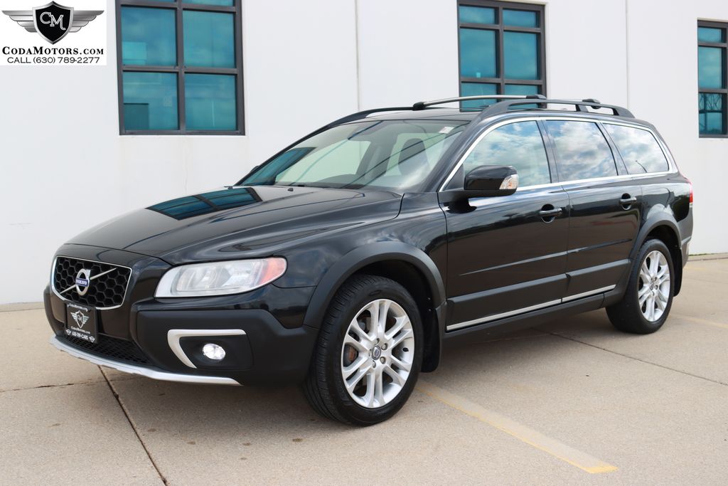 2016 Volvo XC70 T5 AWD Premier's photo