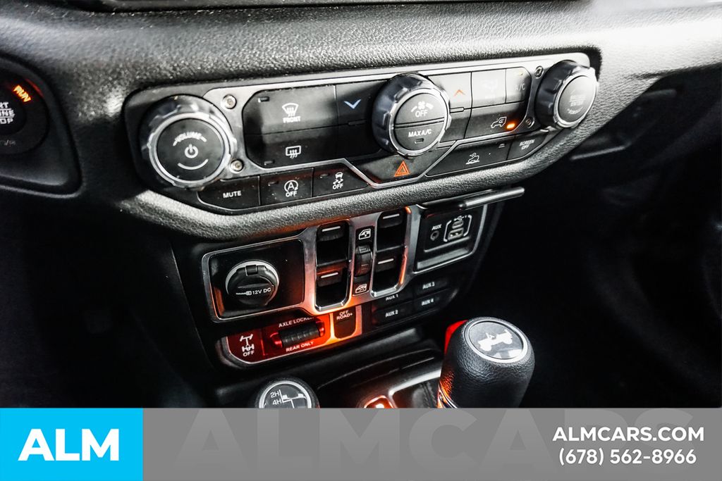 Used 2025 Black Jeep Willys image 40