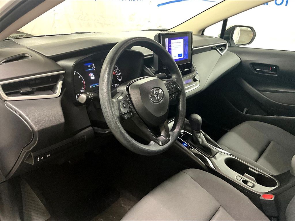 2023 Toyota Corolla — photo 8
