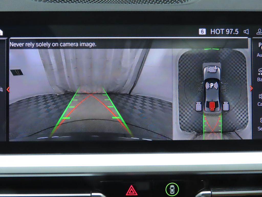 Thumbnail: 2020 BMW 3 Series - 16