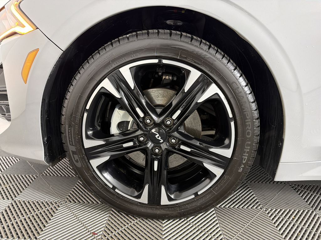 used 2024 Kia K5 car, priced at $26,995