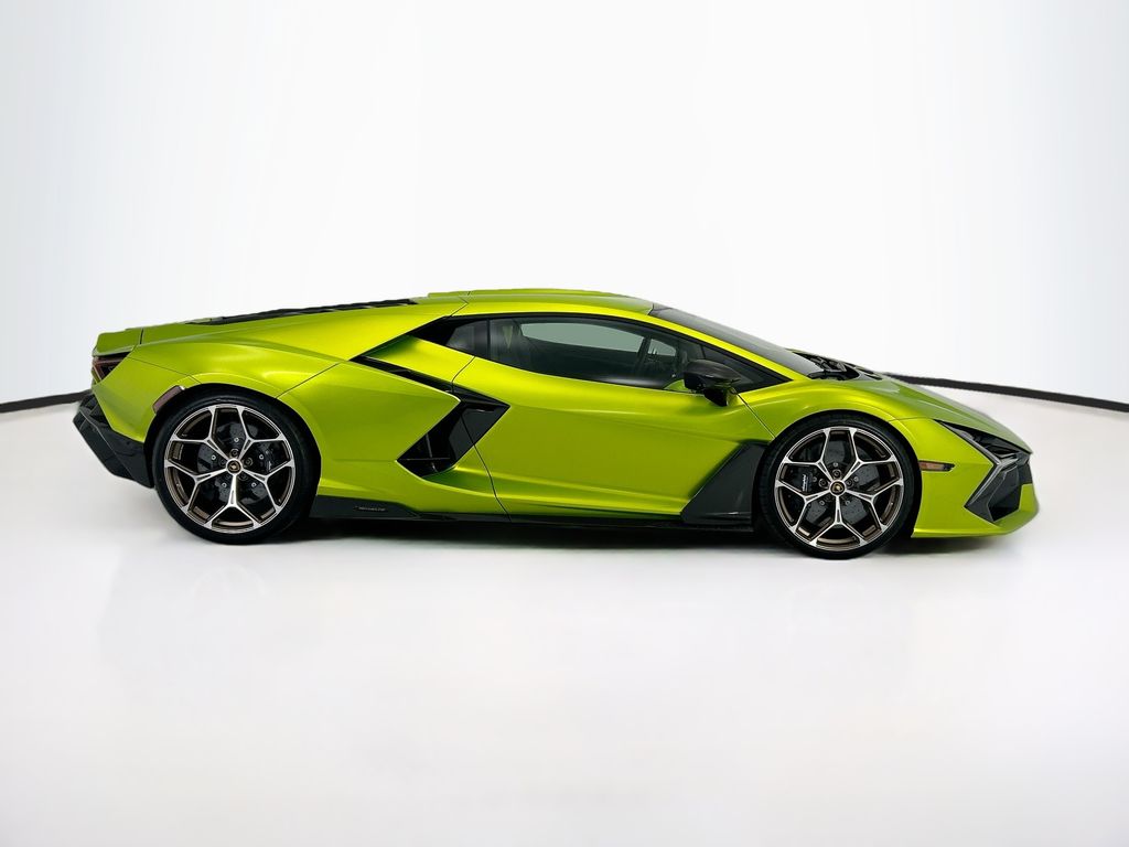 Thumbnail: 2025 Lamborghini  - 4