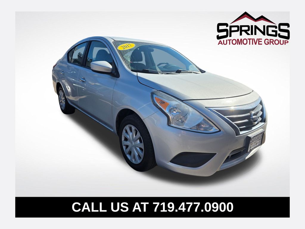 2017 Nissan Versa SV