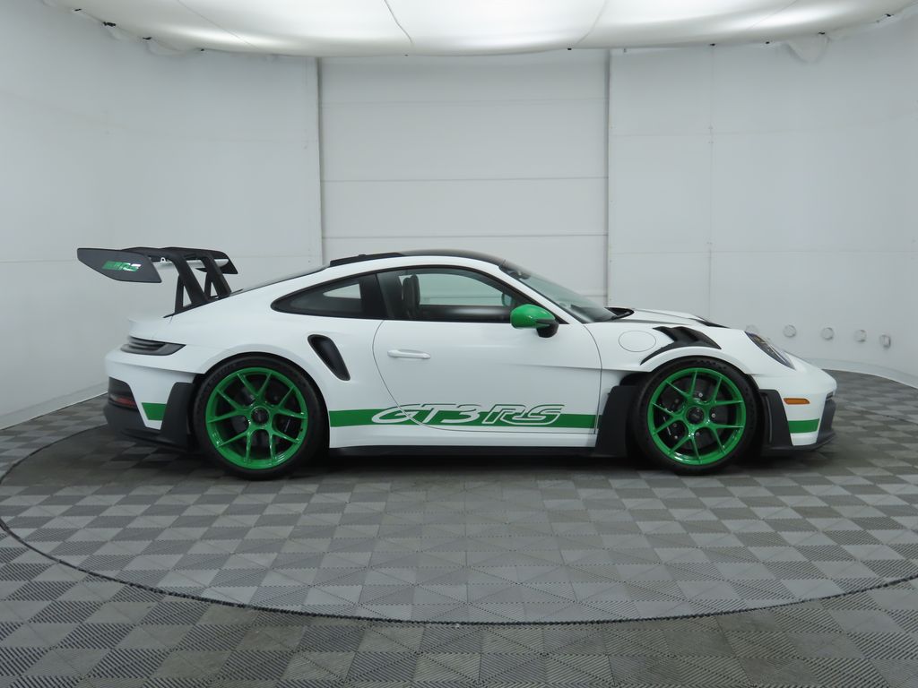 2024 Porsche 911 GT3 4