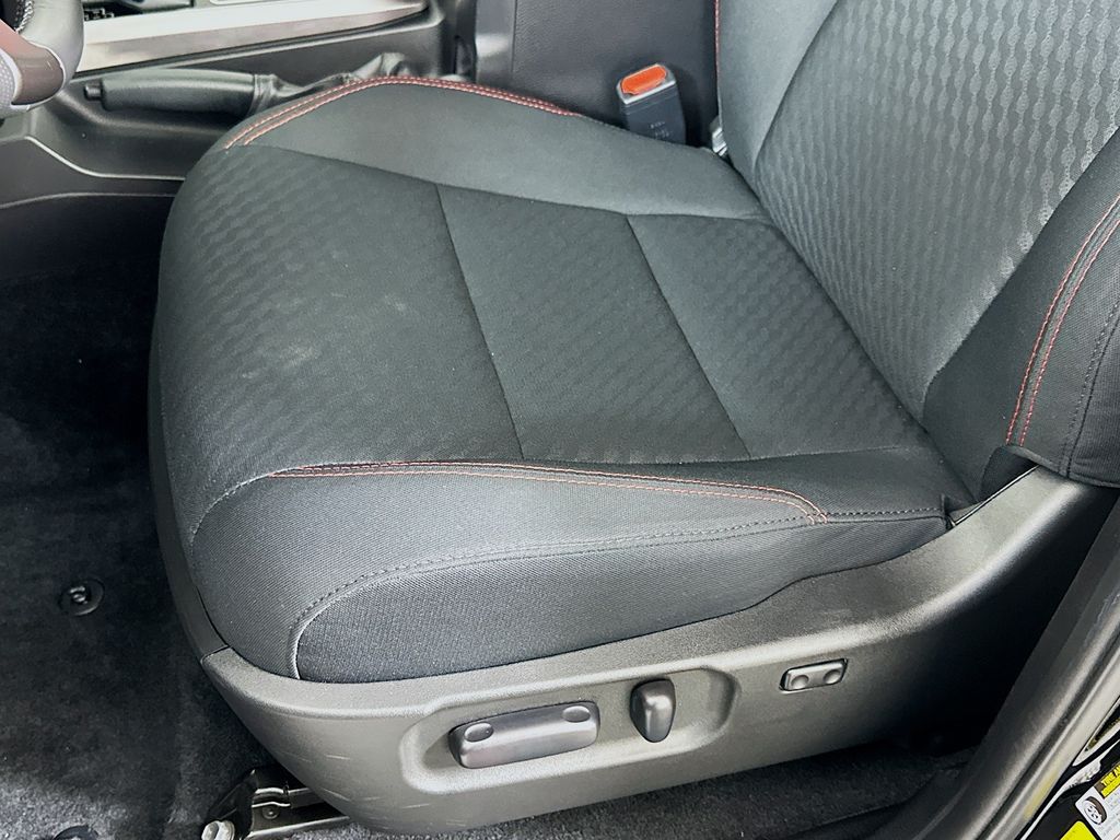 2023 Toyota Tacoma SR5 19