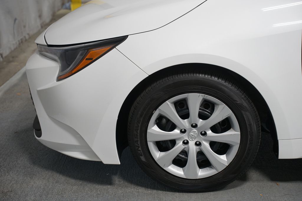 Thumbnail: 2024 Toyota Corolla - 5