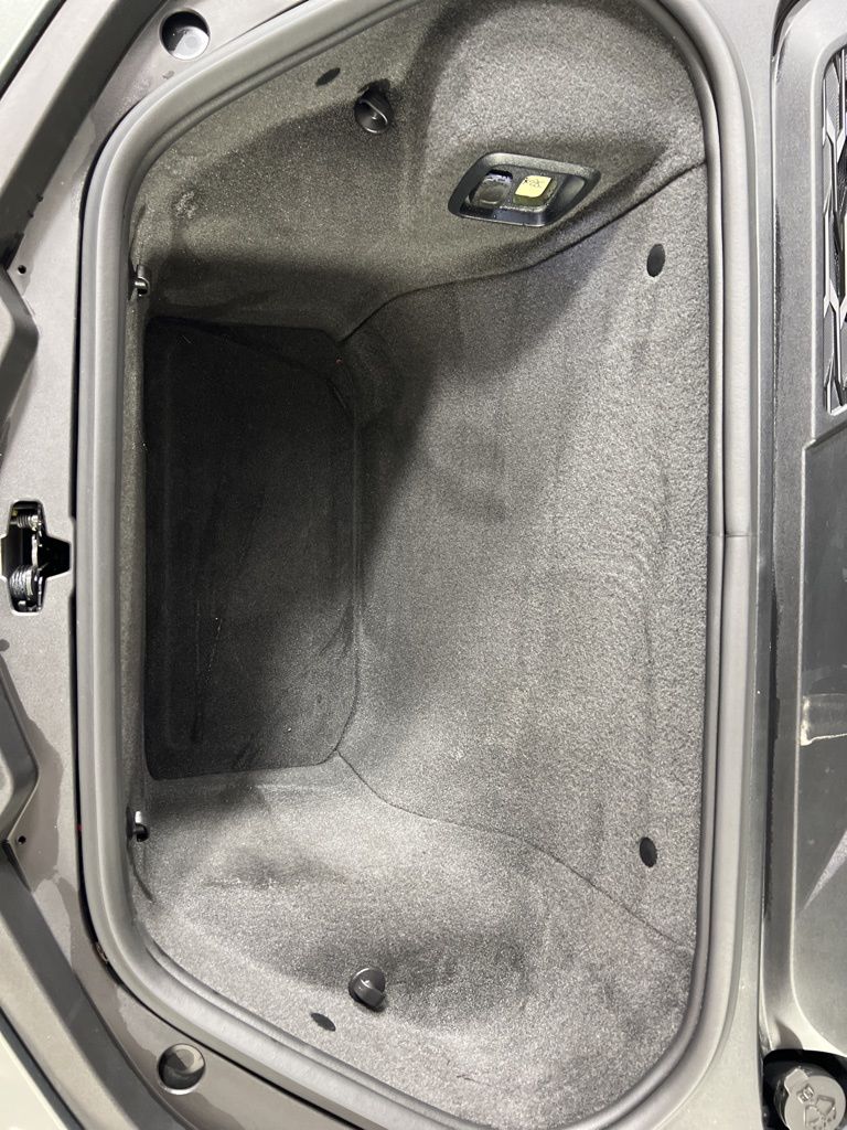 Used 2023 Gray Chevrolet Stingray image 29