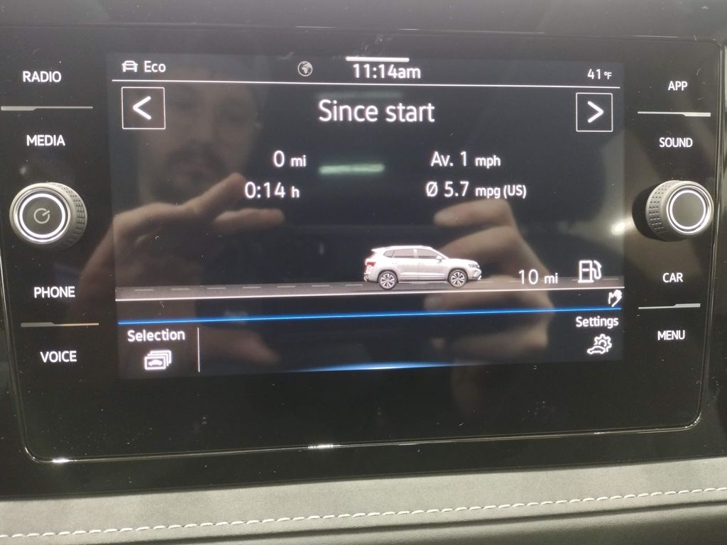 2025 Volkswagen Taos 1.5T SE Black