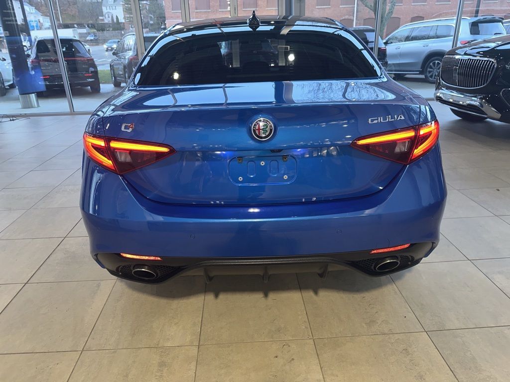 2018 Alfa Romeo Giulia Ti Sport 7