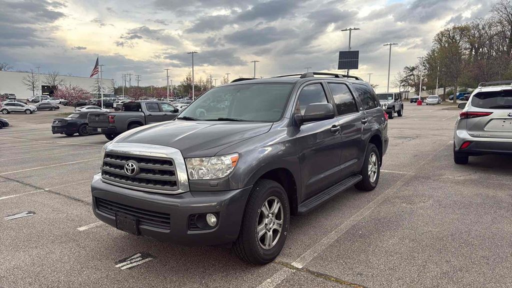 Magnetic Gray Metallic 2017 Toyota Sequoia SR5 4WD SUV / Crossover Four-Wheel Drive 6-Speed Automatic