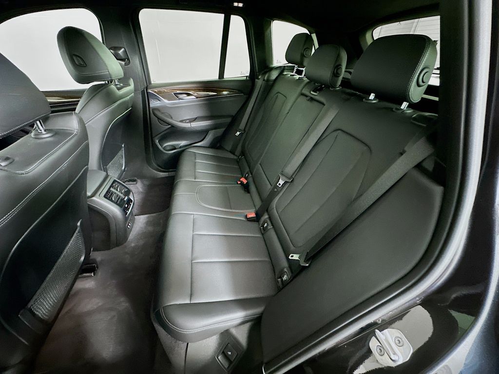 Thumbnail: 2022 BMW X3 - 25